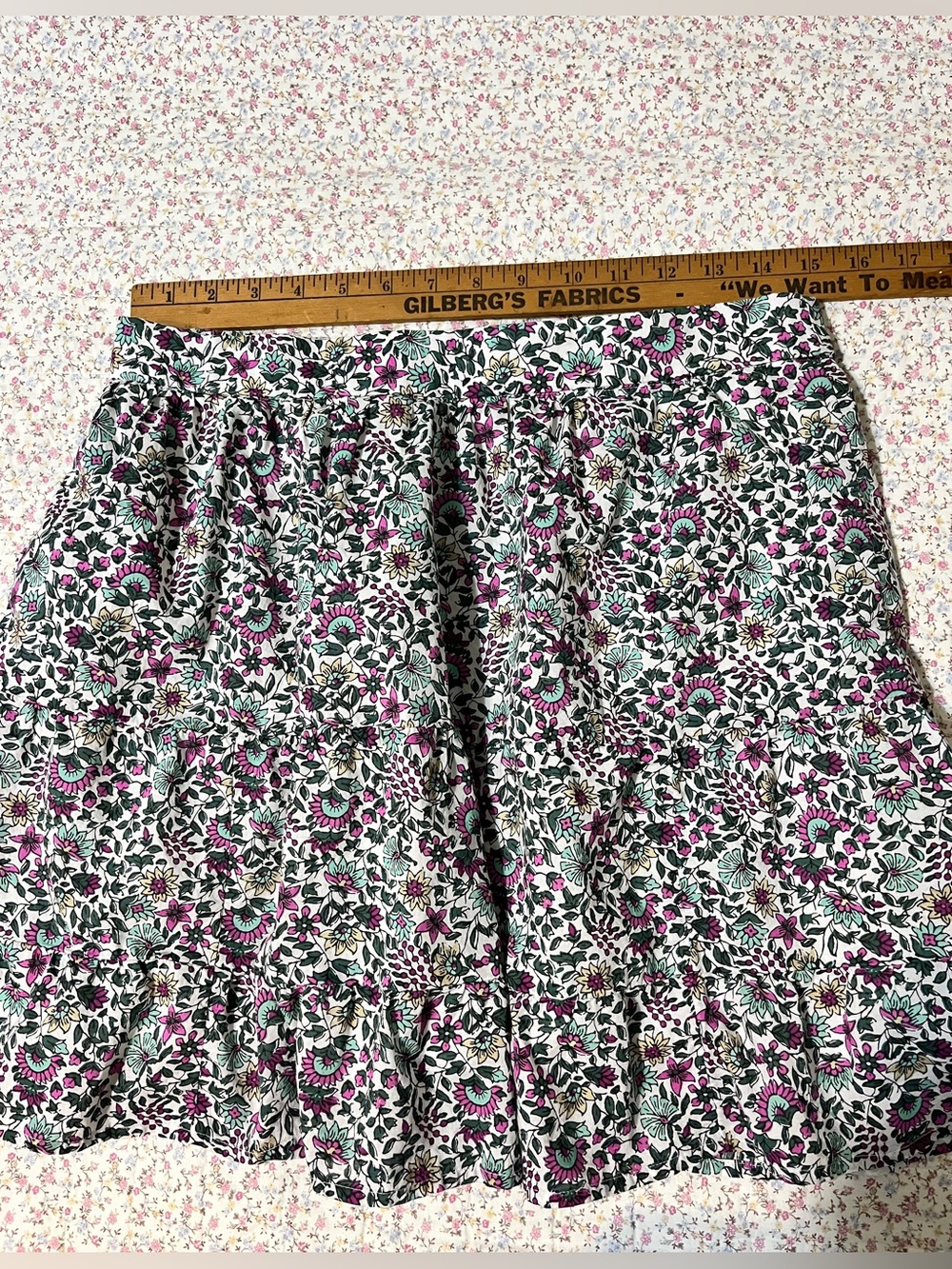 J. Crew Floral lined mini Skirt in White with Pink & Green. Small - Picture 3 of 5